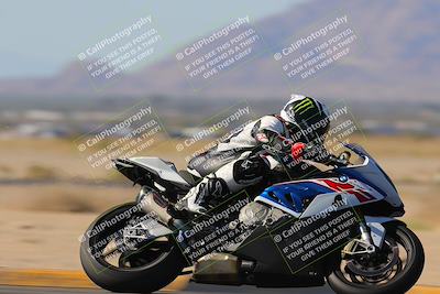 media/Nov-11-2023-SoCal Trackdays (Sat) [[efd63766ff]]/Turn 8 Set 2 (1040am)/